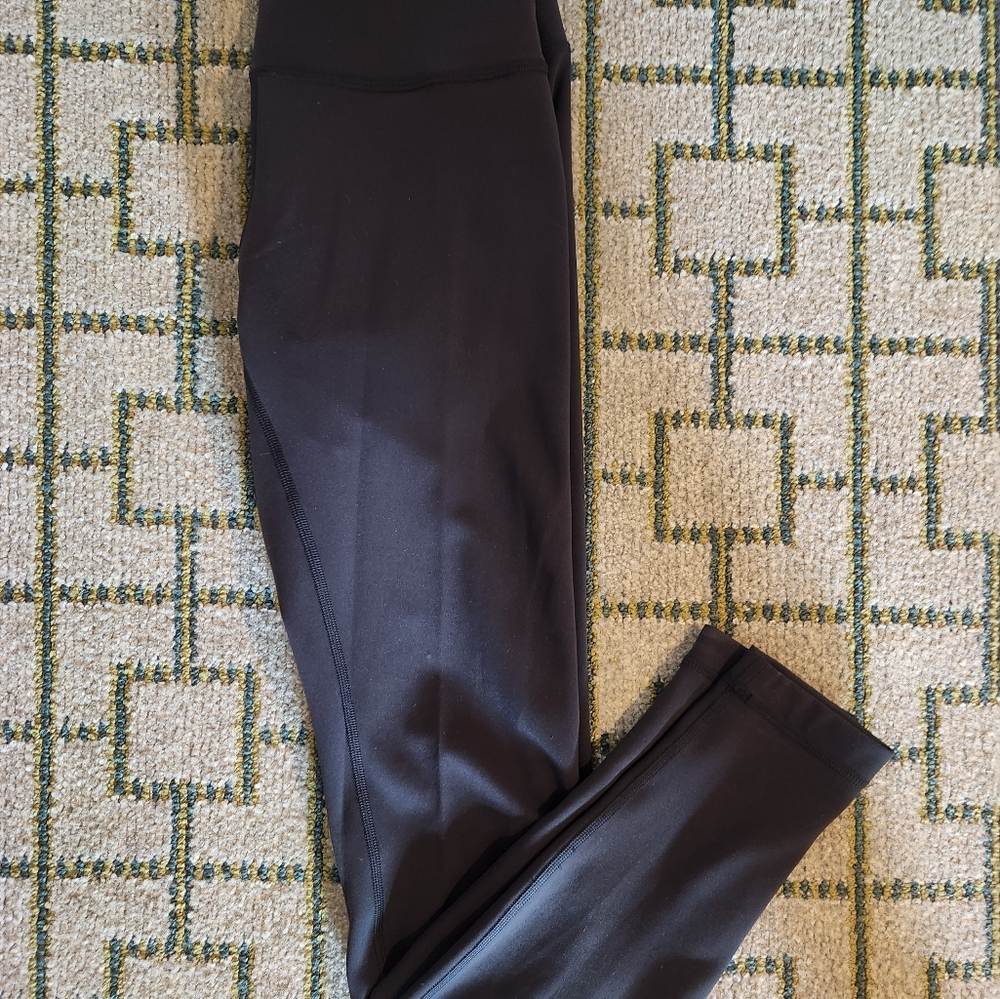 Lululemon Wunder Train High-Rise Tight 28" - Size 6